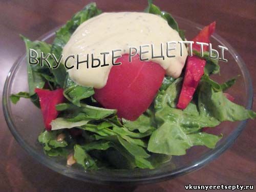 Салат латук с овощами